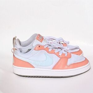 Nike Court Borough Low 2